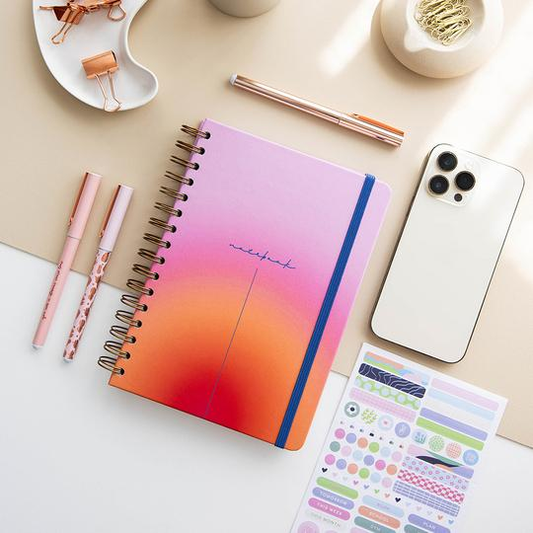 🖇️ Scrapbook Nasıl Yapılır? (Yeni Başlayanlar İçin Adım Adım Rehber)